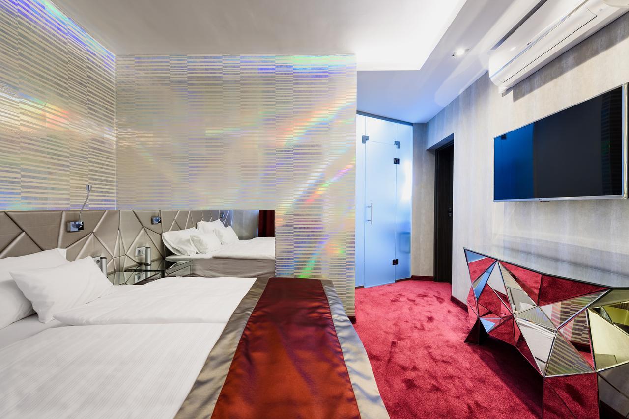 Rq Boutique & Unique Hotel 4*