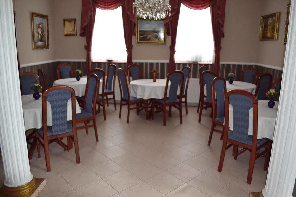 Rq Boutique & Unique 4* Győr